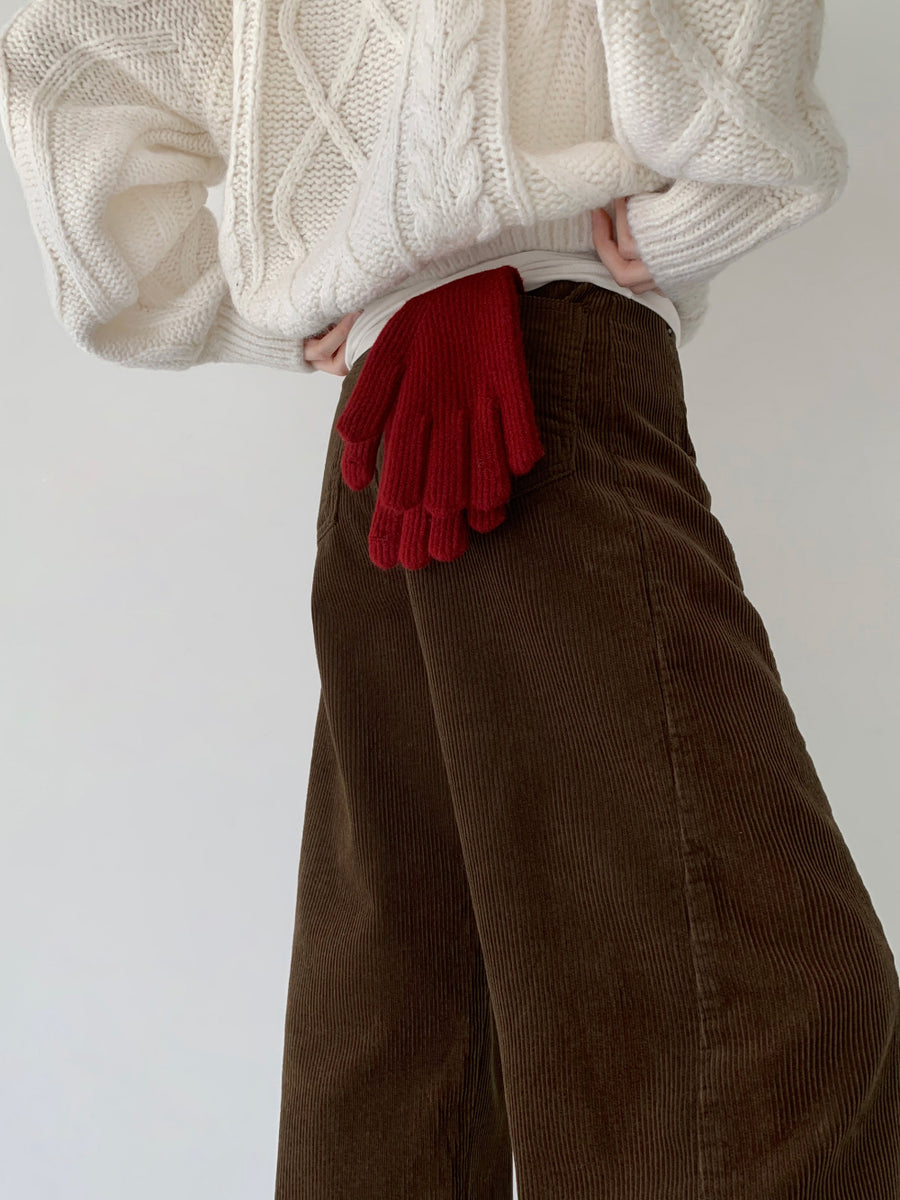 Lins Corduroy Pants