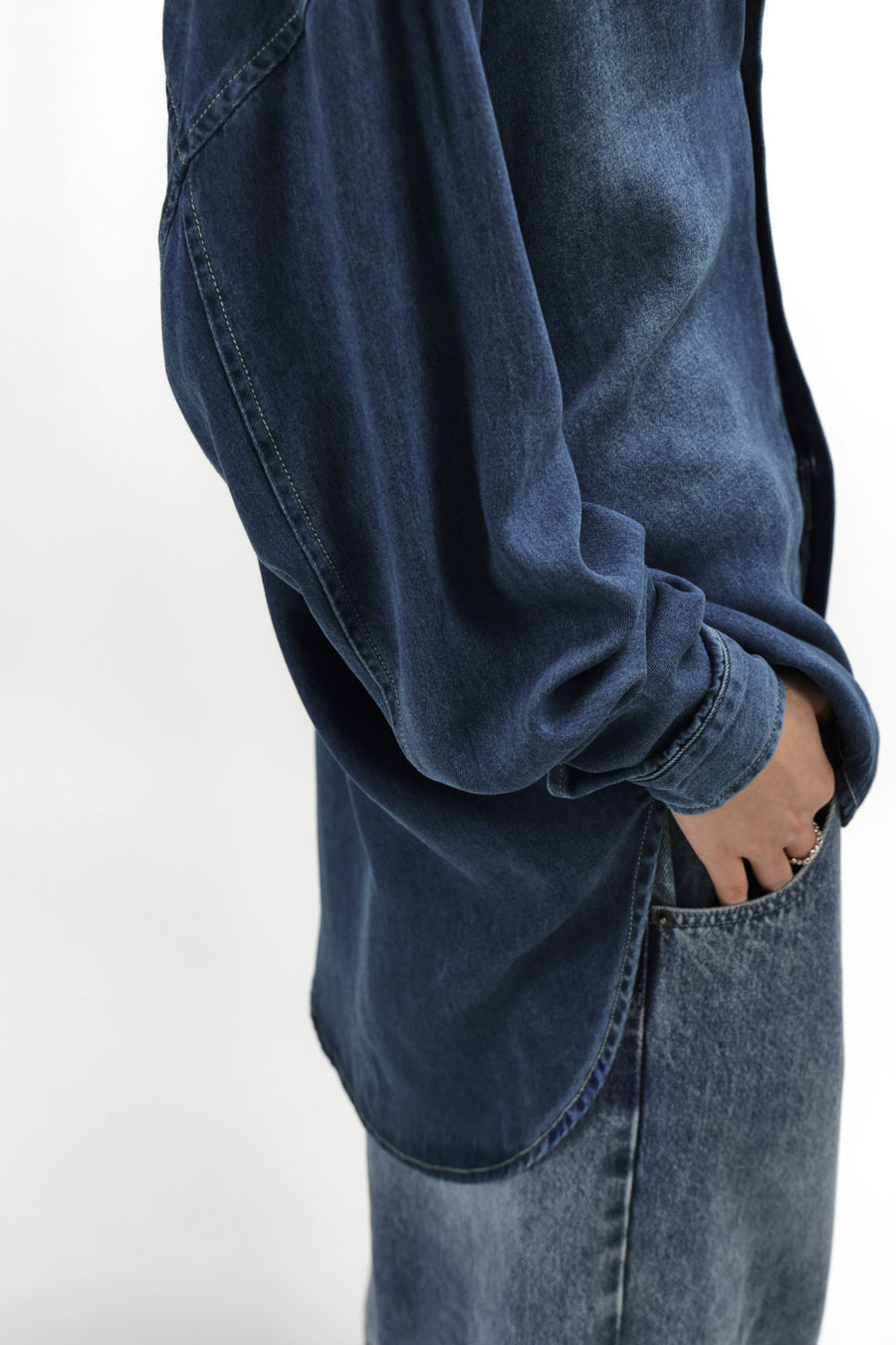 by DOE - Soft Denim Arc-Sleeve Washed Shirt (3rd preorder)