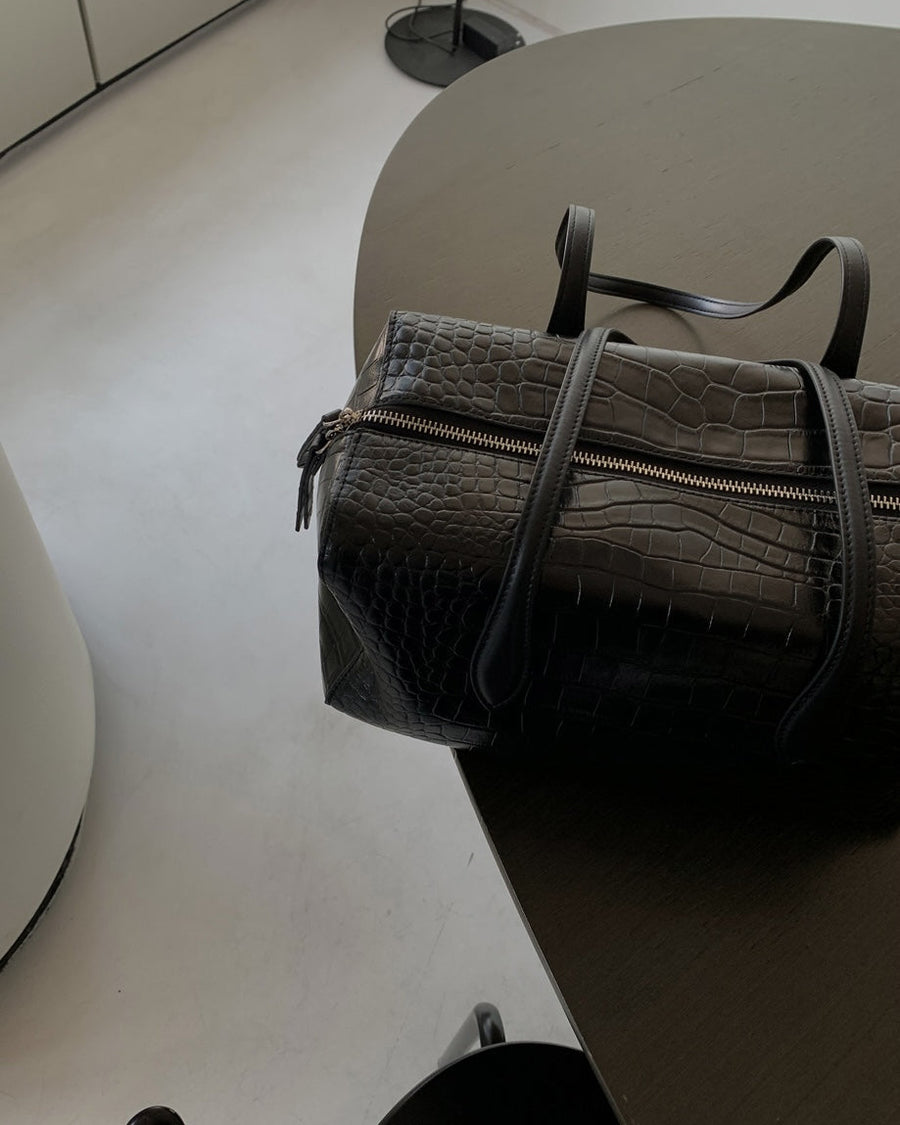 Croc Leather Shoulder Bag (PREORDER)