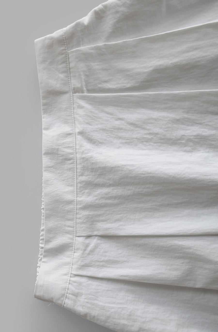 Airy Cocoon Pintuck Skirt