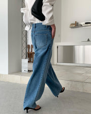 Moore Wide Jeans