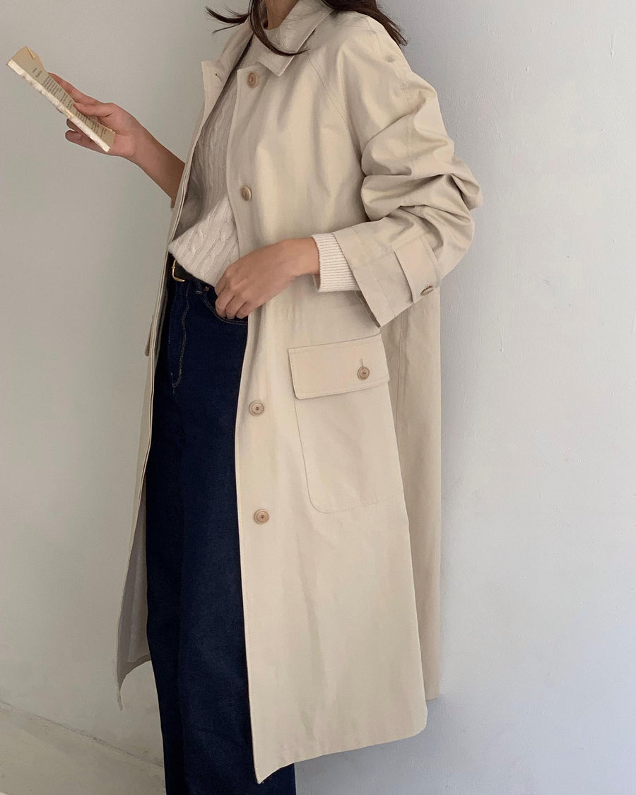 Ari Trench