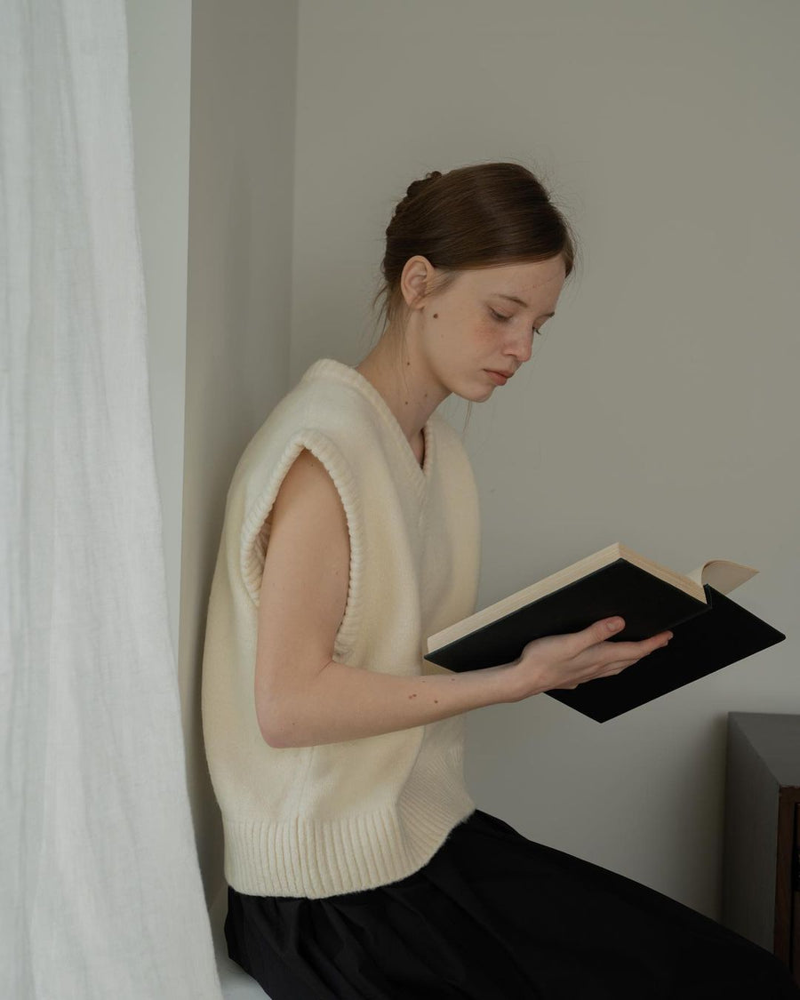 Boxy Wool Vest