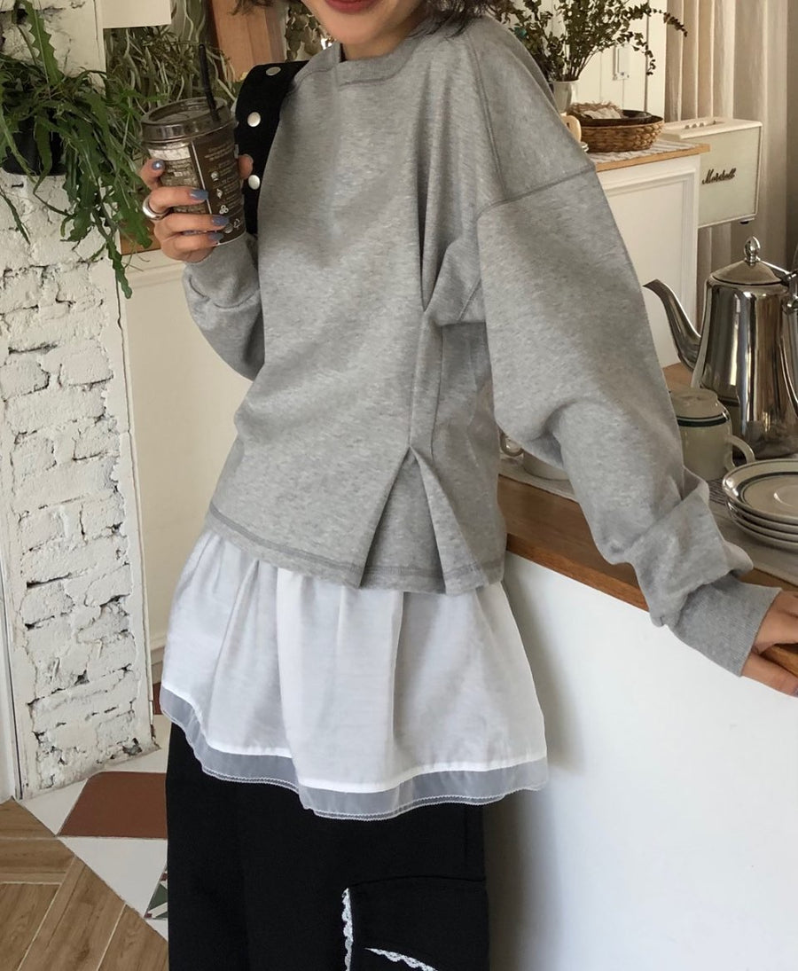 Pleated Sweatshirt
