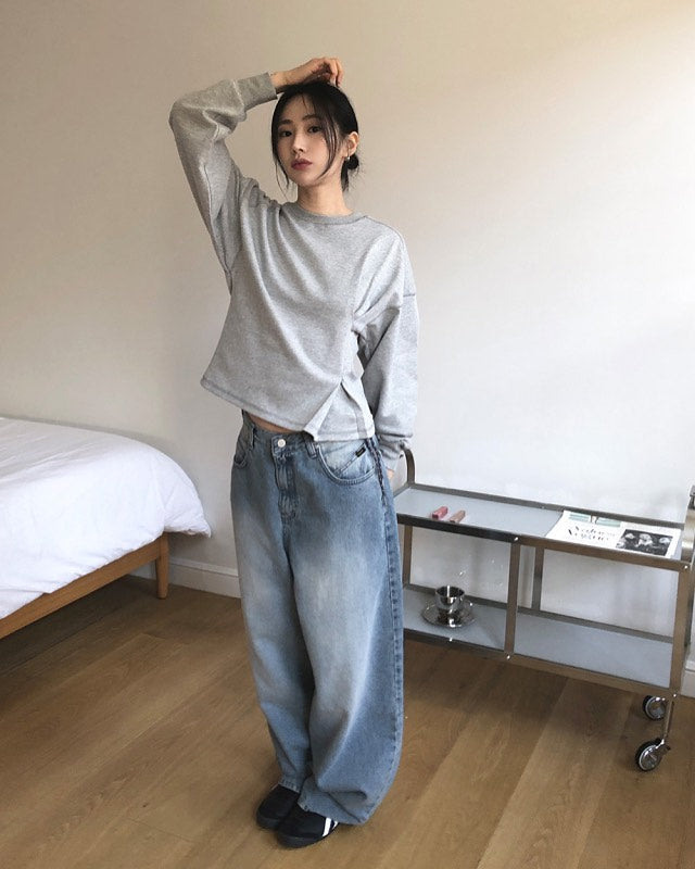 Pleated Sweatshirt