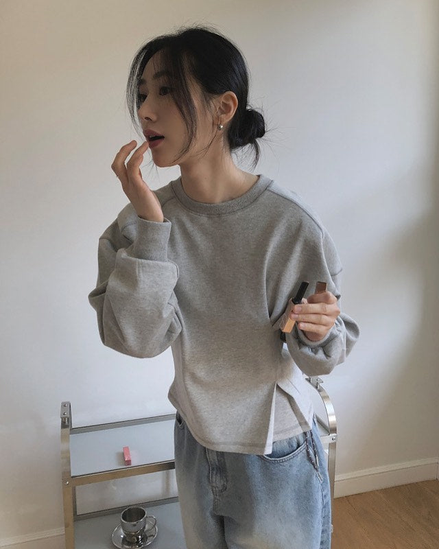 Pleated Sweatshirt