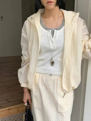 Aeris Sheer Windbreaker