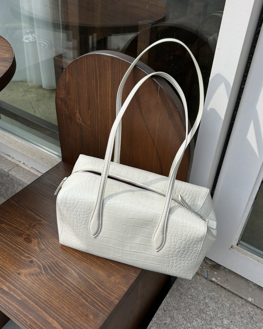 Croc Leather Shoulder Bag (PREORDER)