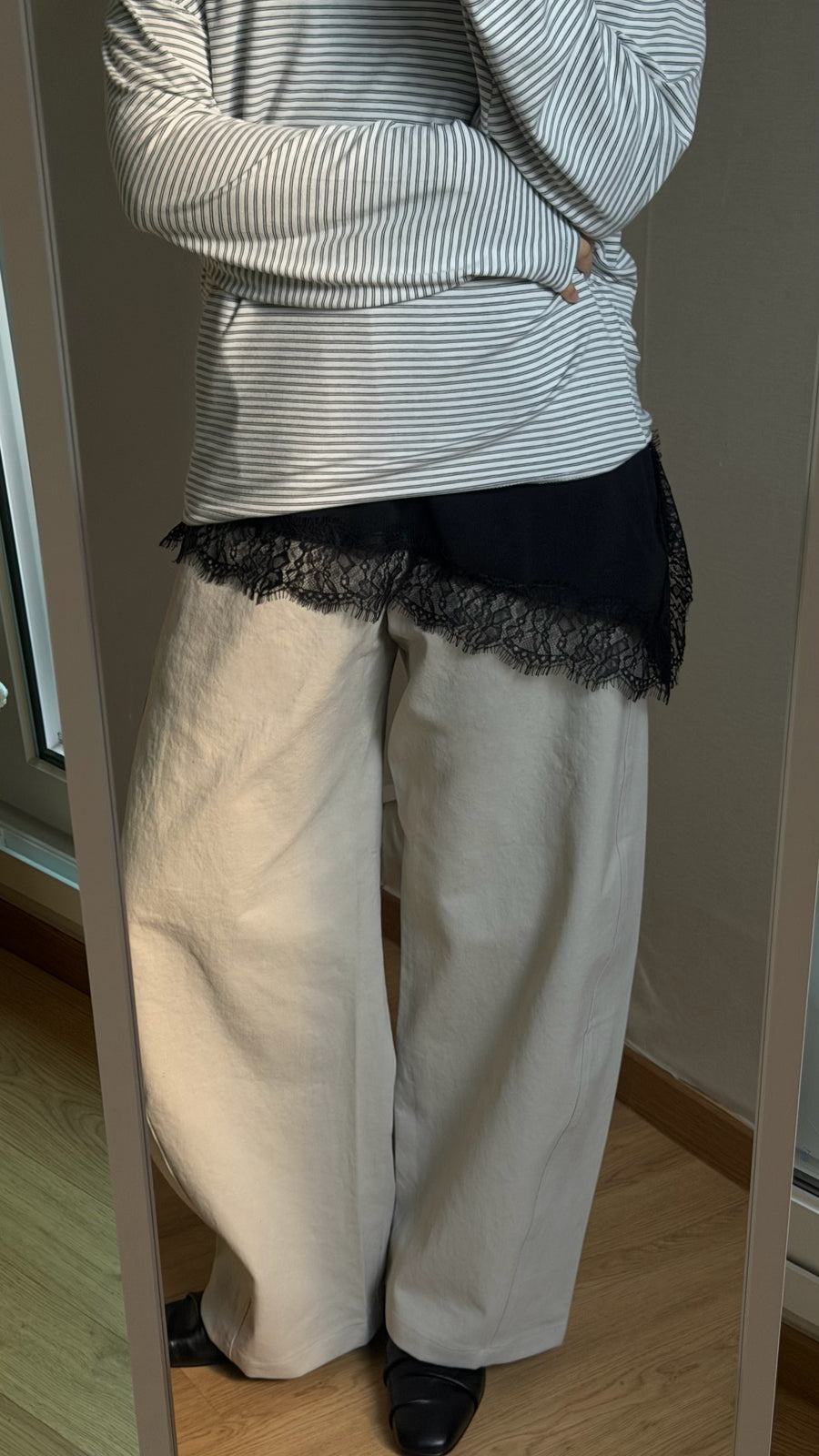 Studio Curved Slacks (PREORDER)