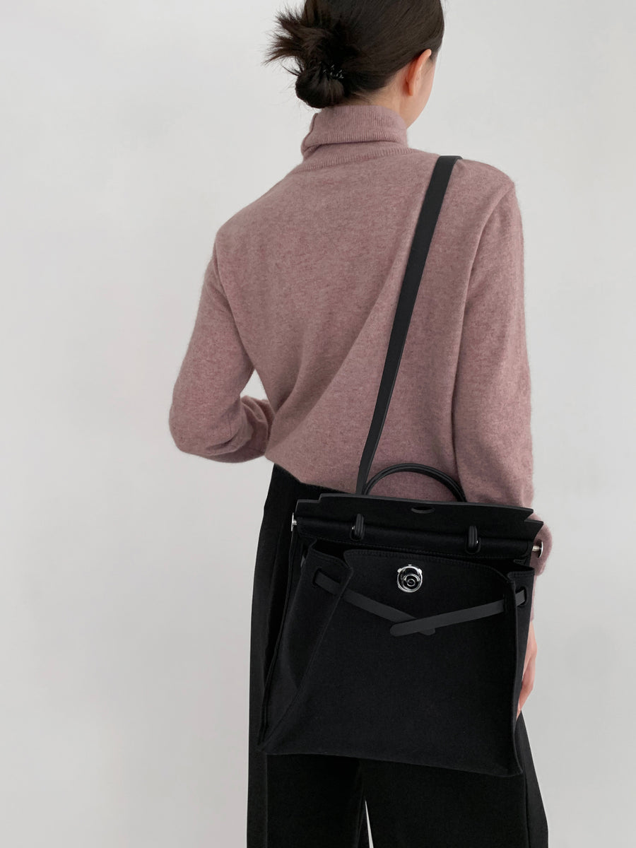 Law Racoon Wool Pola (PREORDER)