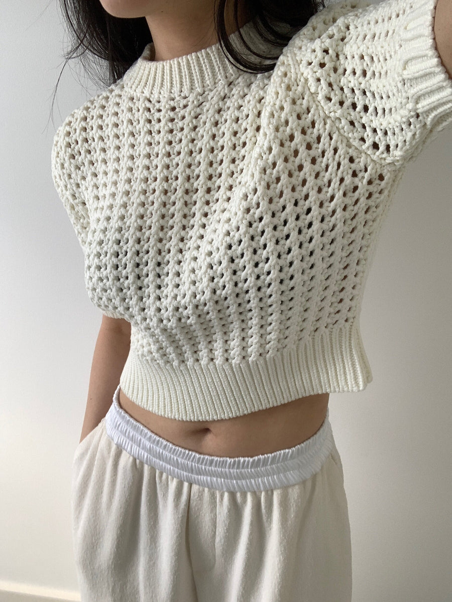 Hole Knit