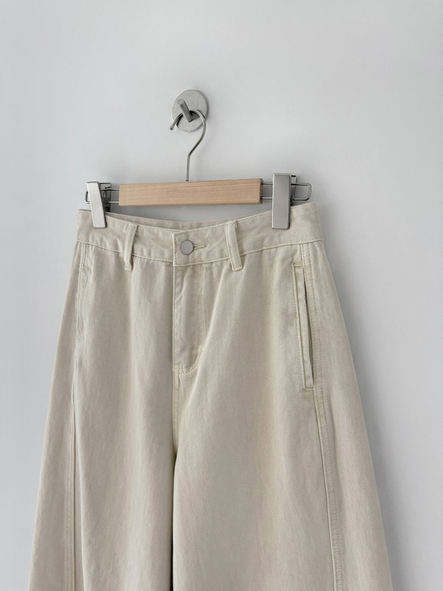 Belted Beige Pants (PREORDER)