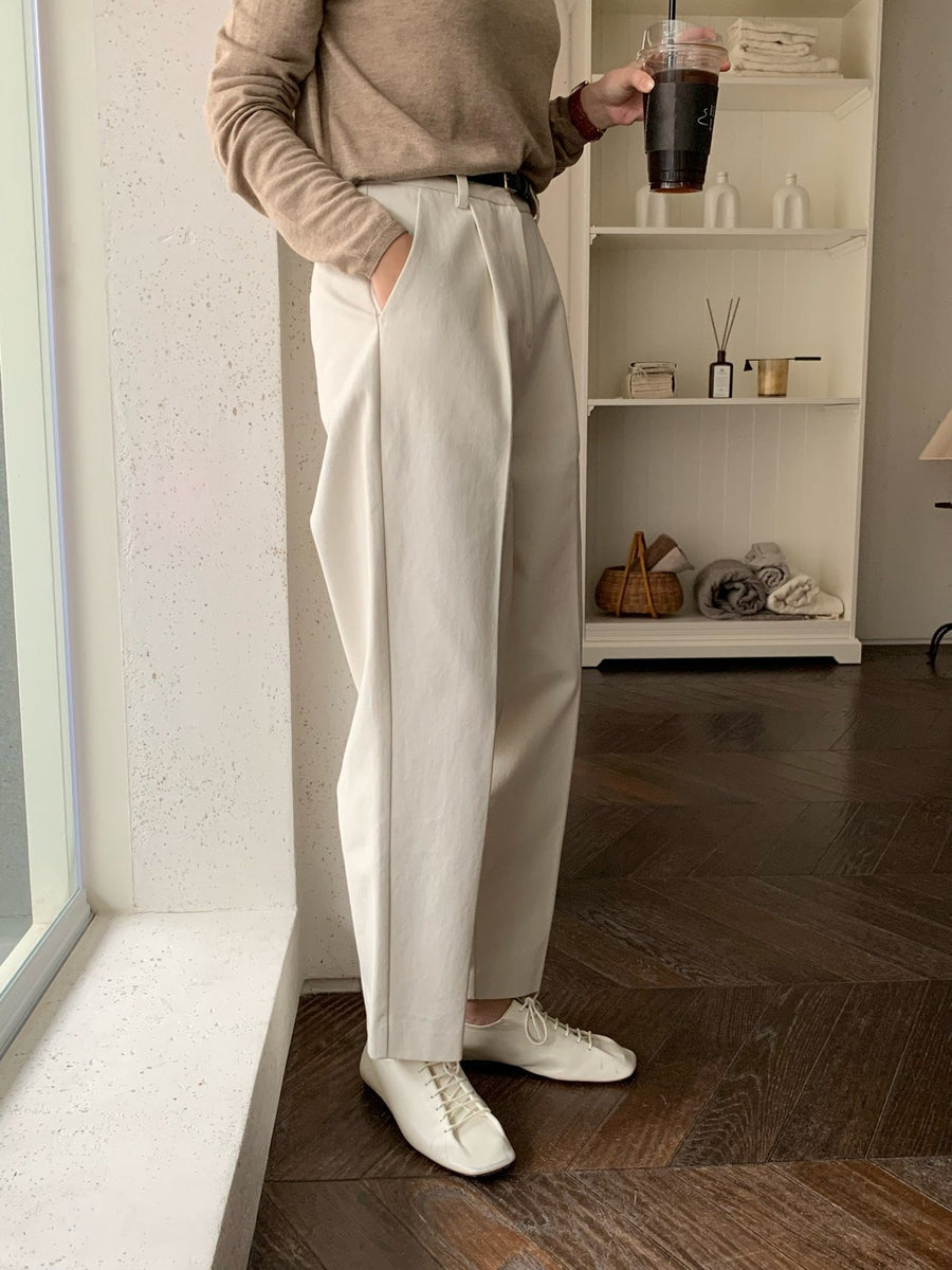 Pleated Cotton Chino