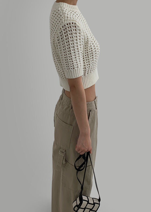 Hole Knit