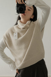 Fox Wool Turtleneck Vest
