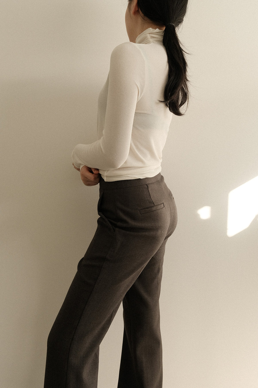 Slimming Wool Charcoal Slacks