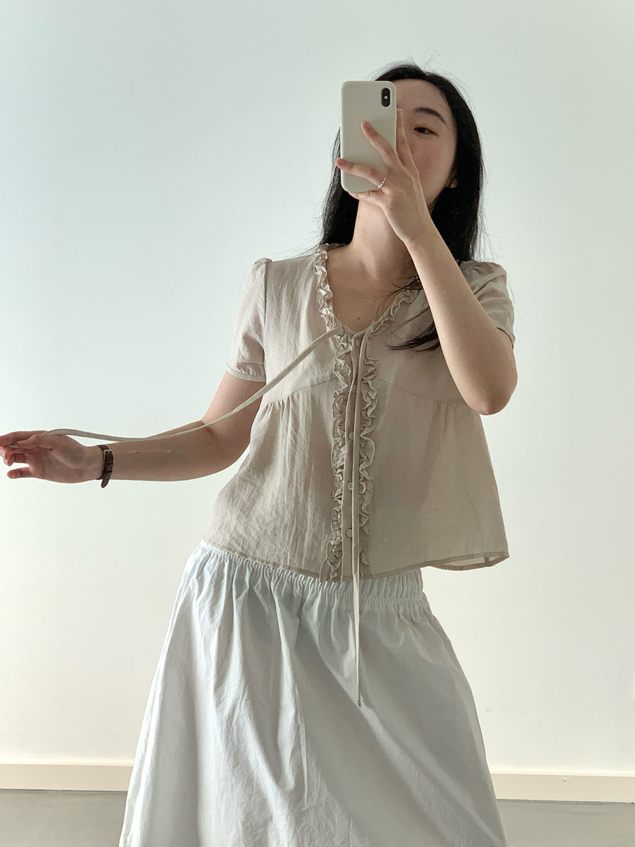 Lily Linen Blouse