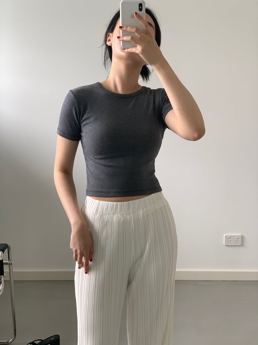 Back Slit Comfy Tee