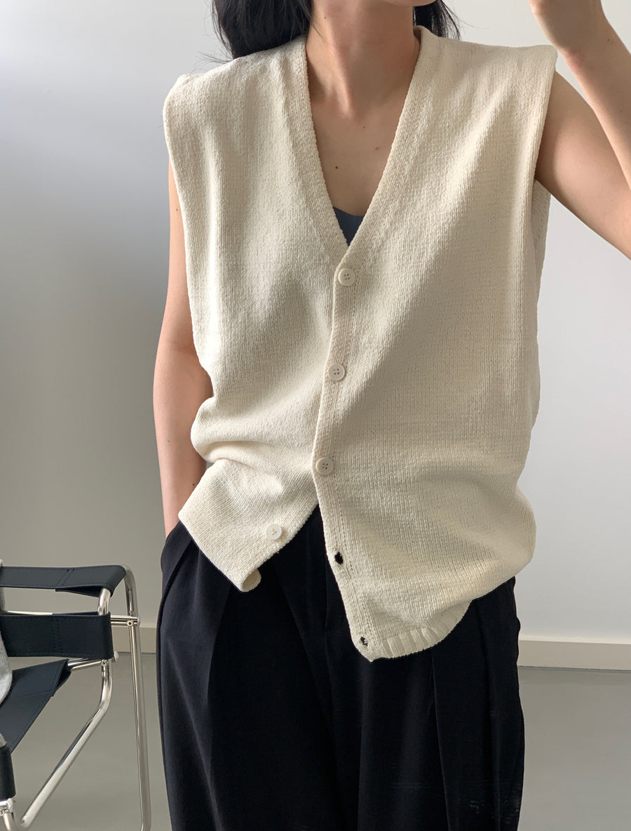 by DOE - Textured Knitted Vest