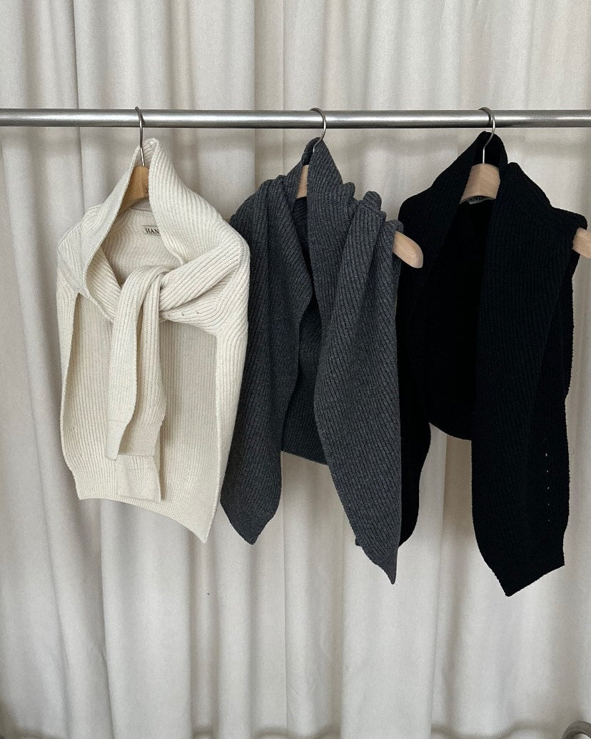 Thea Ribbed Shoulder Scarf (PREORDER)