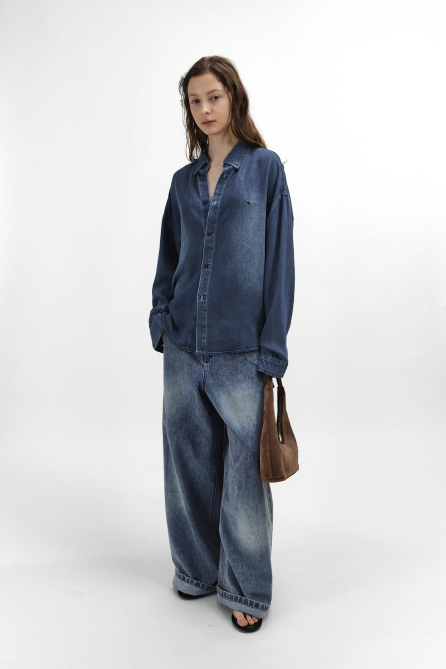 by DOE - Soft Denim Arc-Sleeve Washed Shirt (3rd preorder)