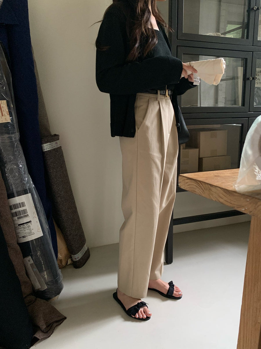 Pleated Cotton Chino