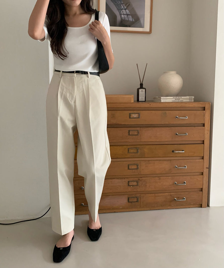 Pleated Cotton Chino