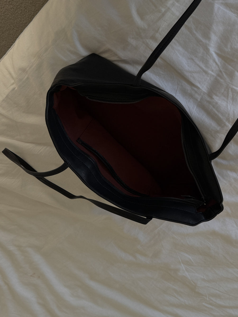 Bordeaux Shoulder Bag