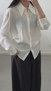 by DOE - Side Pleated Soft Cotton Shirt